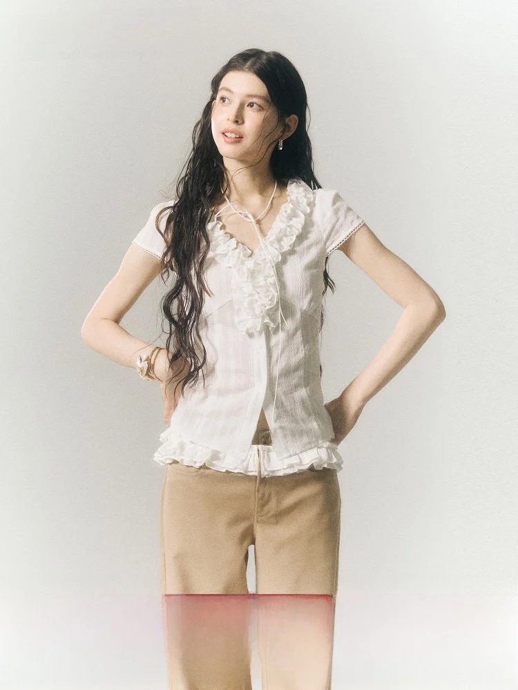 

Новая женская летняя блузка SereneEase с ретро-дизайном, оборками, кружевной отделкой на талии, приталенная, с коротким рукавом, хлопковая, с V-образным вырезом, стандартного кроя