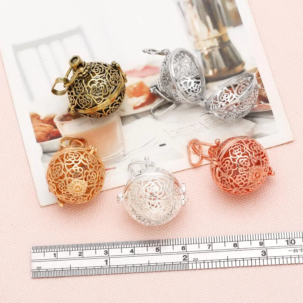 OCESRIO Vintage Round Flower Harmony Ball Chime Bola Necklace Pendant for Pregnancy Copper Gold Plated Wishing Ball pdtb341