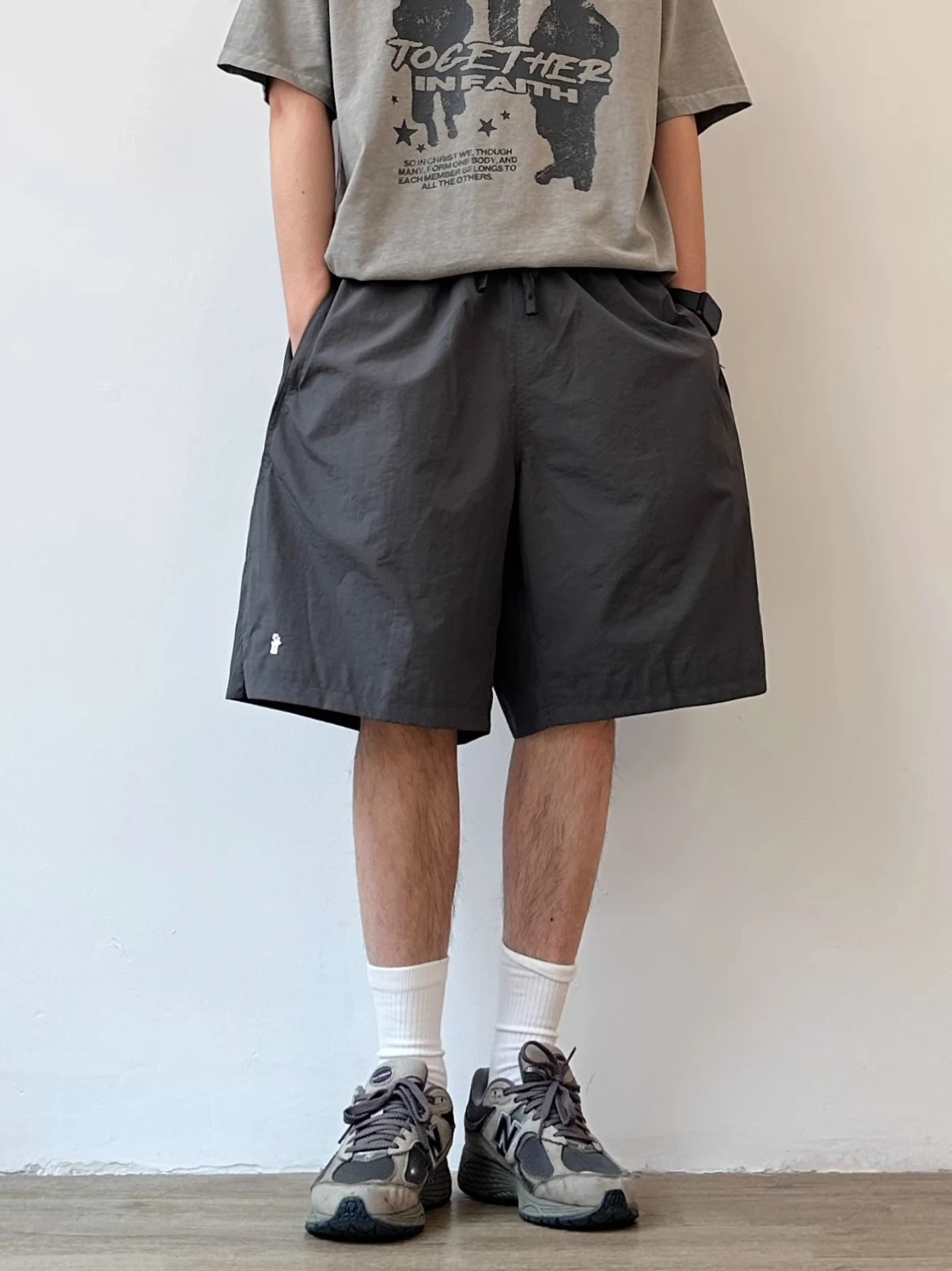 

Легкие дышащие спортивные штаны Qui Dry на открытом воздухе для мужчин и женщин, свободная повседневная прямая рабочая одежда, брюки пять четвертей