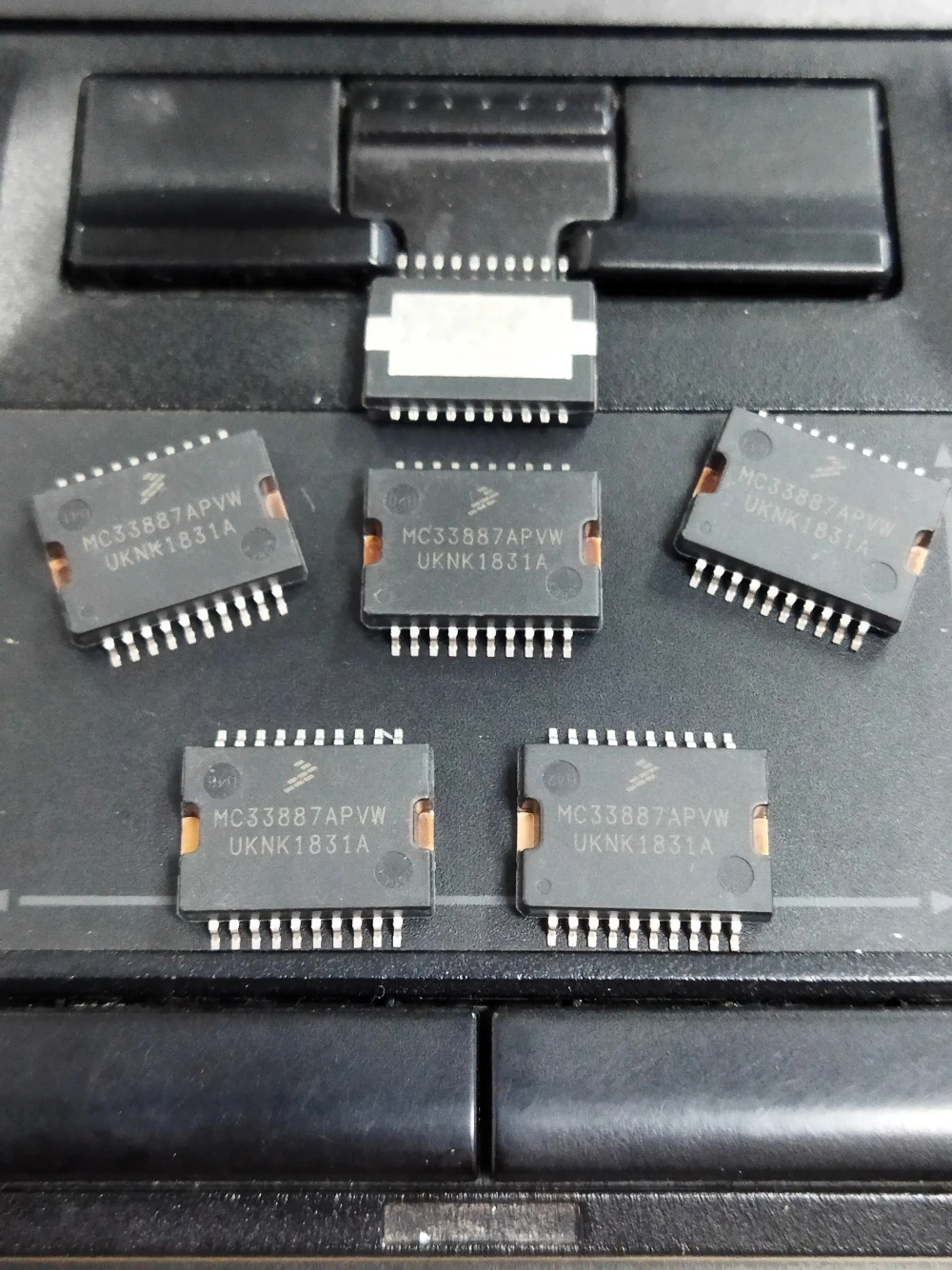 

Free shipping MC33887APVW IC 10PCS