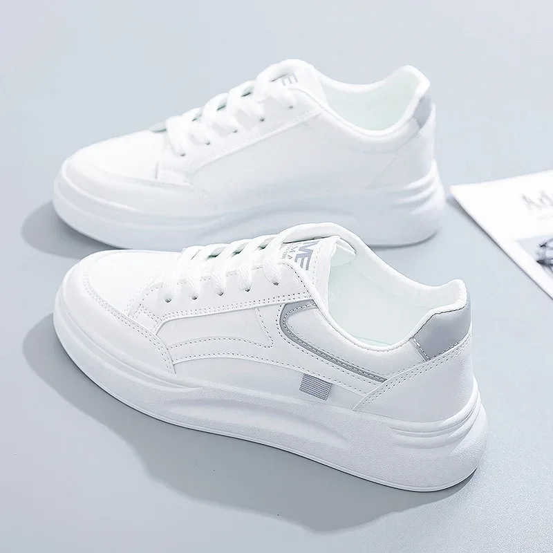 

Outdoor Women Walking Shoes Skateboarding Shoes Women Sneakers PU Leather Lace-Up Breathable Jogging Casual Sneakers De Mujer