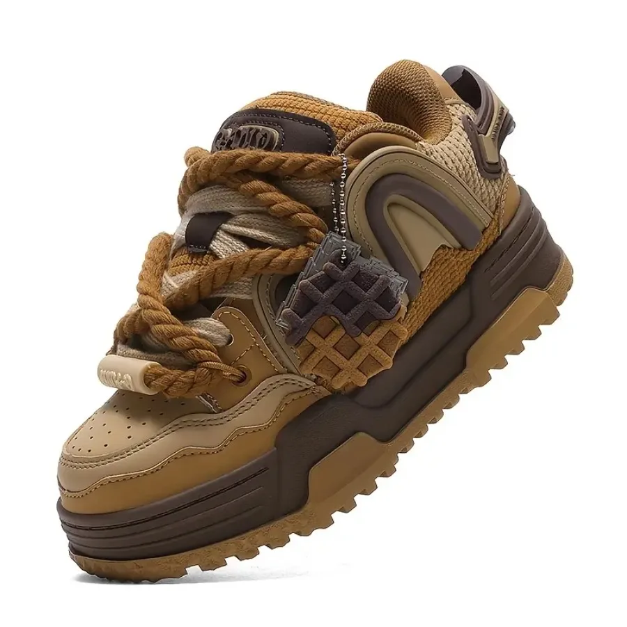 

Q-AND Trendy Shoes for Spring And Autumn: Unique Chunky Sneakers with a Thick Sole for Men