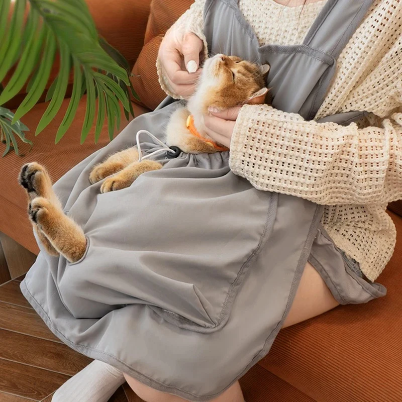 Cat Clothes Cat Cuddle Artifact Anti-Stick Fur Apron Outdoor Cat Bib Pet Clothes Anti-Fur Cat Supplies