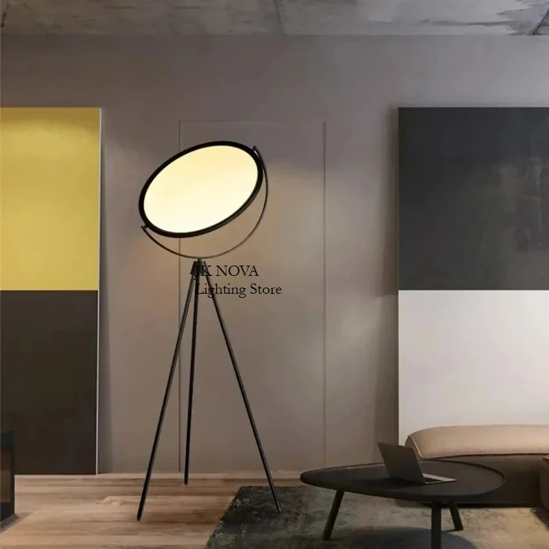 

Датский свет, роскошный простой вертикальный торшер, гостиная, диван, боковая спальня, дизайнерский постмодернистский художественный креативный торшер