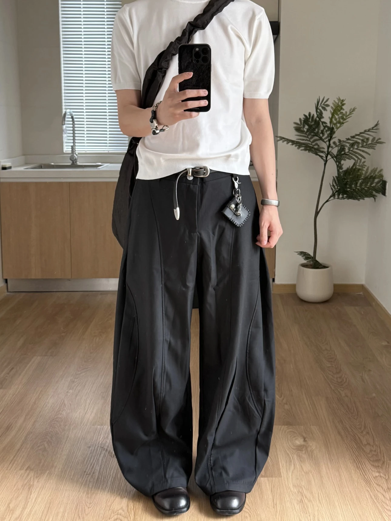 

Retro ey Deconstructed Knife West Pants Men Casual Loose Design Sensation Pants Straight Leg Zipper mid Waist Long Summer