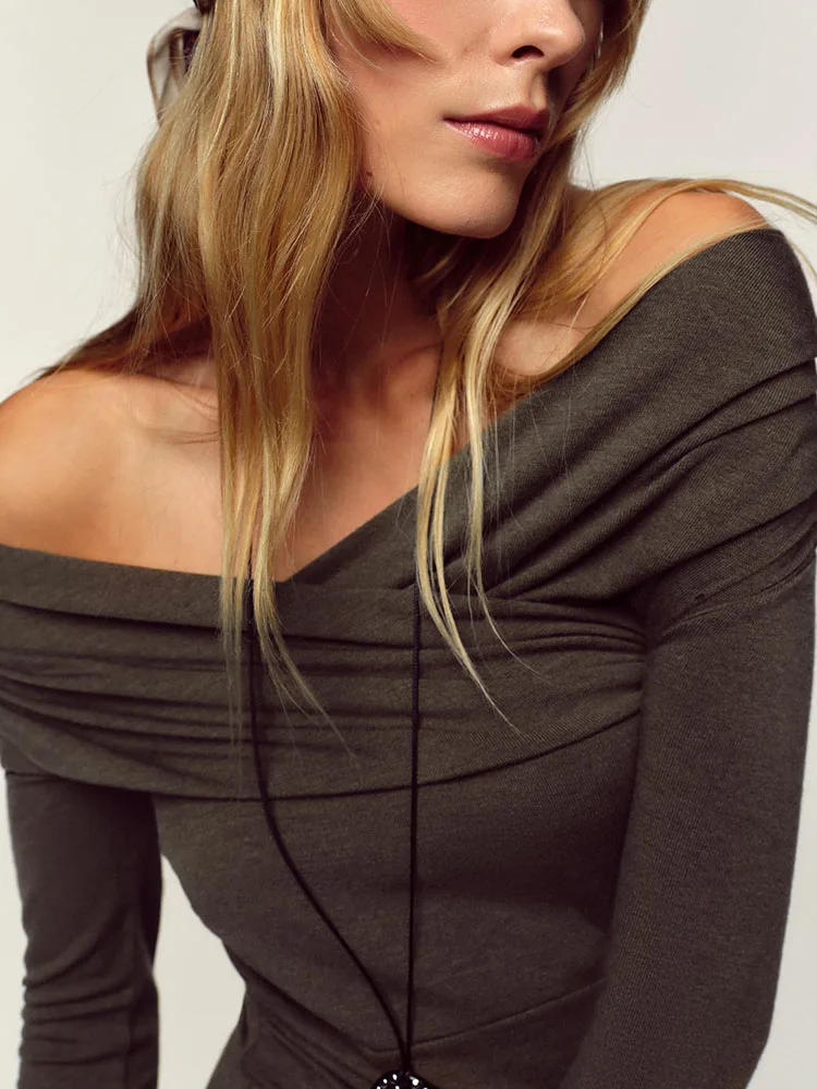 Zimowa Nowa Damska Dopasowana Długa Koszulka z Podwójnym Kołnierzem i Plisami, Moda Etniczna 2025, Strój Sceniczny, Top Damski