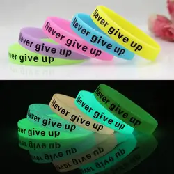 2pcs Never Give Up Silicone Wristband Glow in The Dark Rubber Band Luminous Bracelet Motivational Wrist Strap Inspirational Gift
