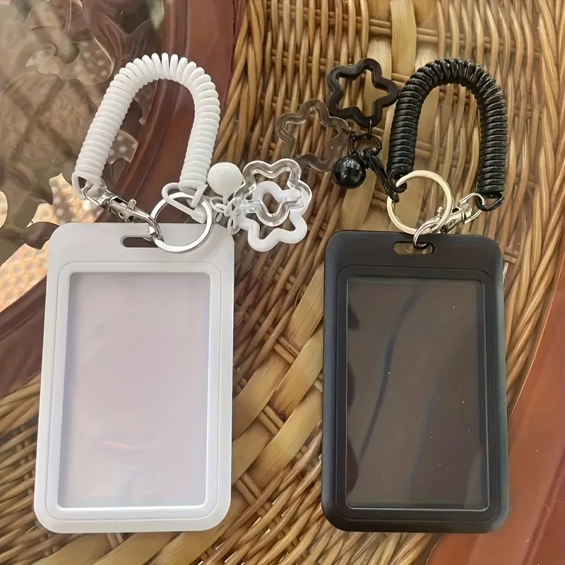 Gantungan Kunci Tempat Kartu Dapat Ditarik Liontin Bintang Pola Kartun Lucu Klip Logam Plastik Tahan Lama Cincin Terbuka Kompak Fungsional