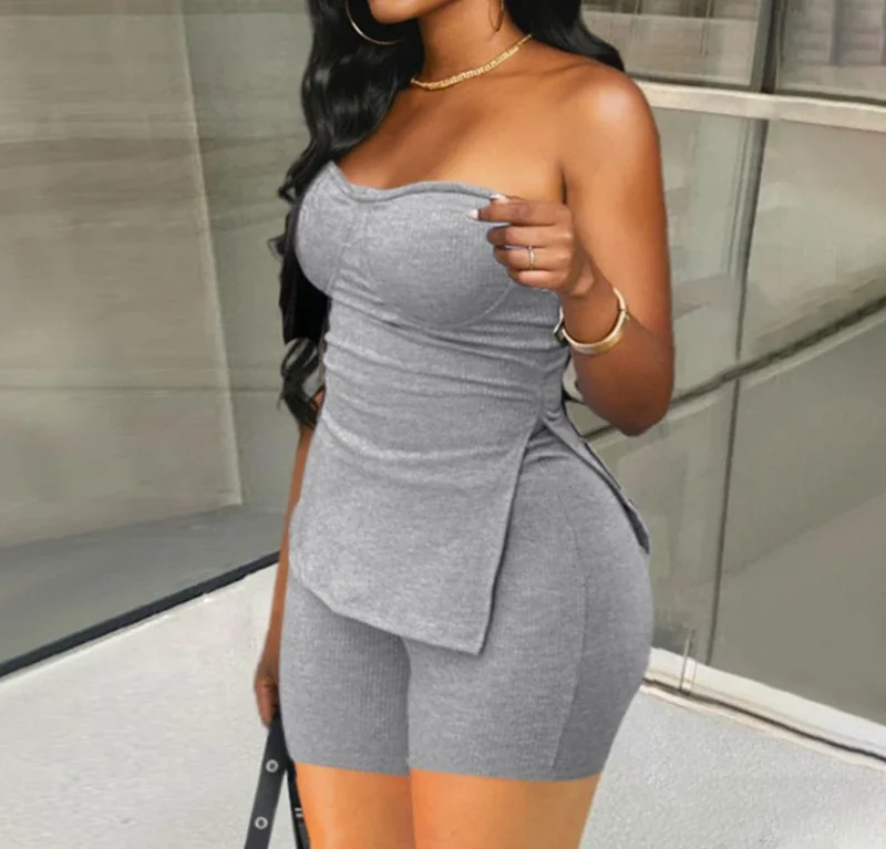

Two Piece Summer Outfits Women 2025 Fashion Sleeveless Top & Solid Shorts Y2k Casual Versatile Knit Suit for Female Streetwear