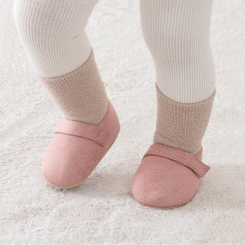 

Autumn Winter Baby Floor Shoes For Boys Girls Newborn Toddler Coral Fleece Soft Boots Indoor Anti-slip Warm Cotton Socks Shoes