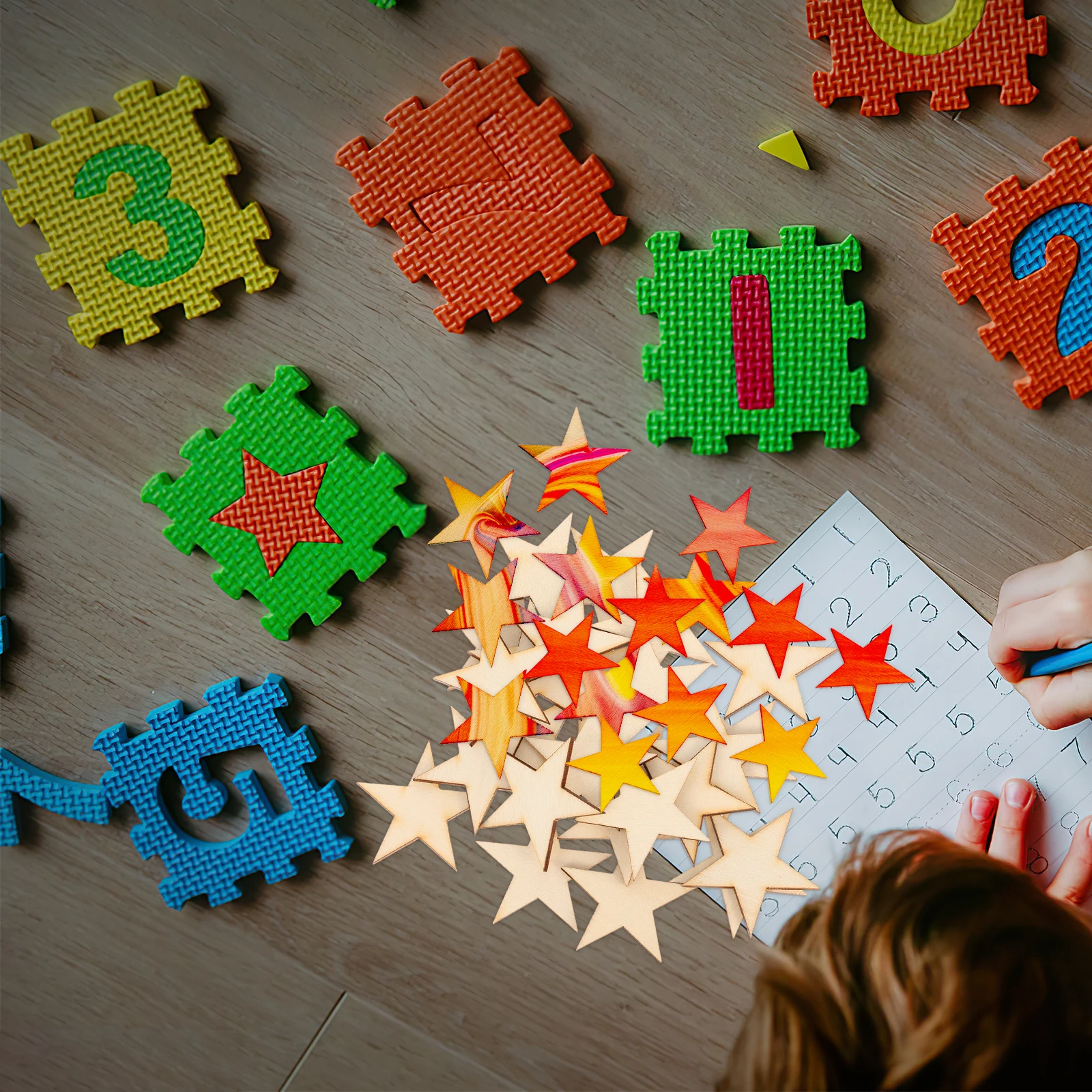 50Pcs Unfinished Wood Star Cutout Chips Wooden Pieces for Creative DIY Crafts Birthday Wedding Party Decorations Supplies