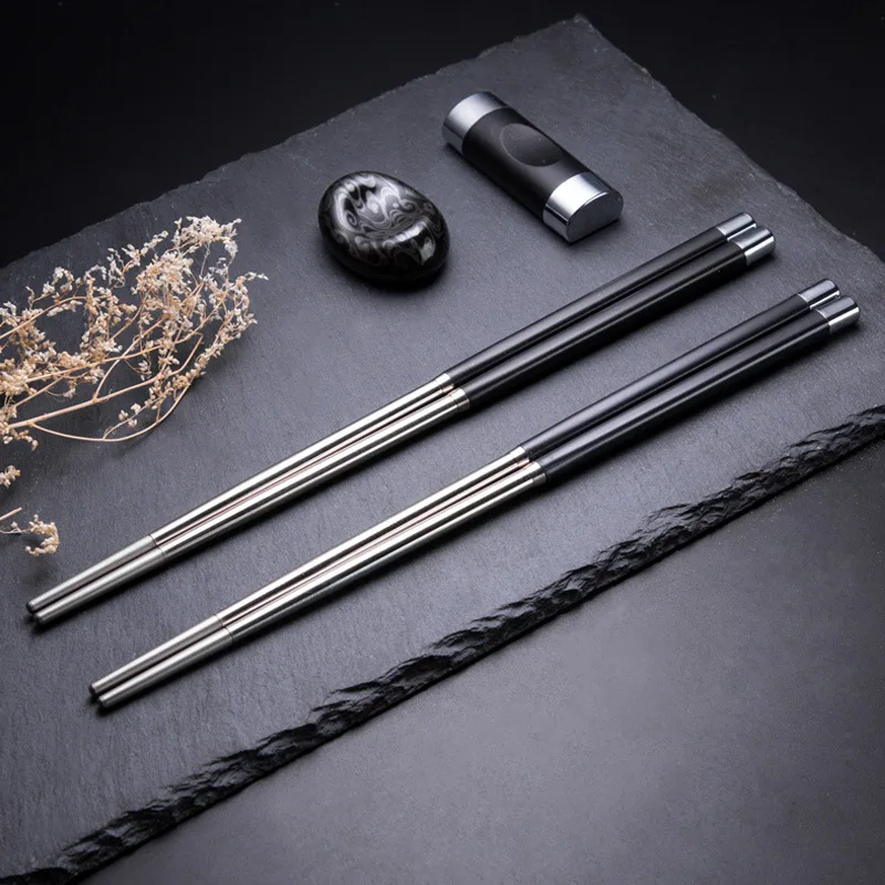 1 Pair Stainless Steel Chinese Chopsticks Japanese Wand Metal Food Sticks Korean Sushi Noodles Chopsticks Reusable Food Stick