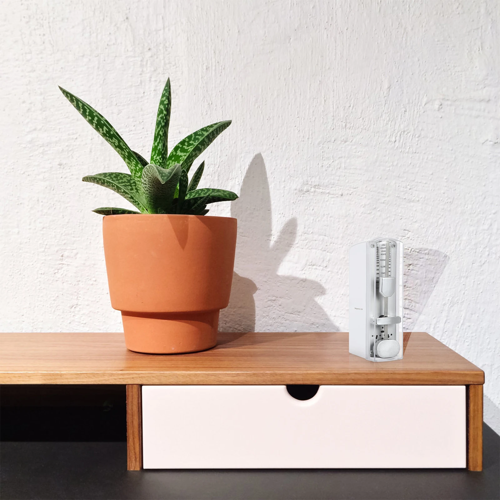 

1Pcs Mechanical Metronome Compact Size Easy Control for Guitar Piano Violin Drum Portable Universal Musical Metronome