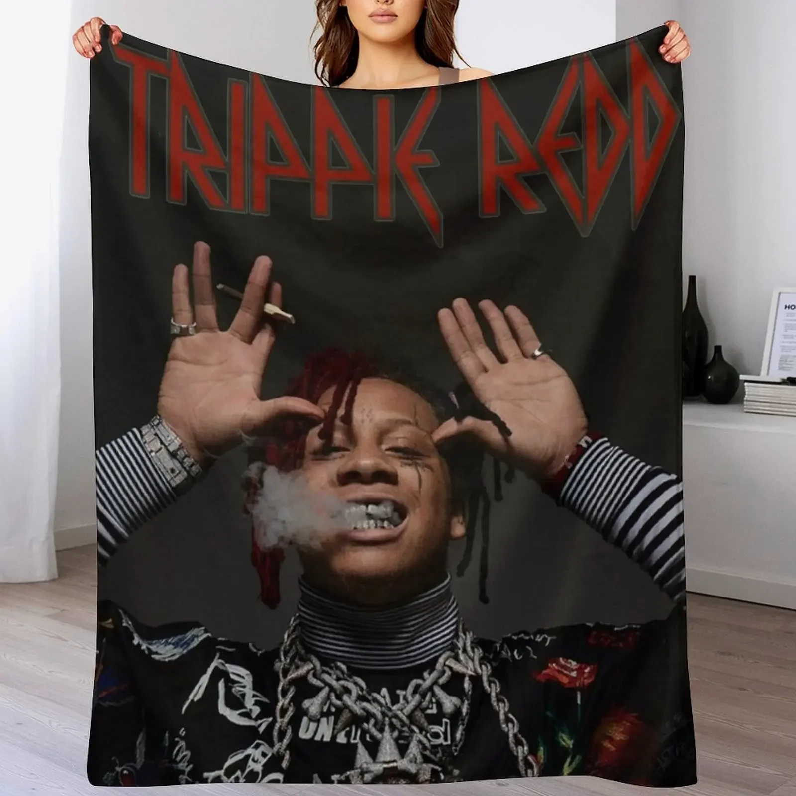 

Angkat Keduatangan Throw Blanket Hairy Single Blankets