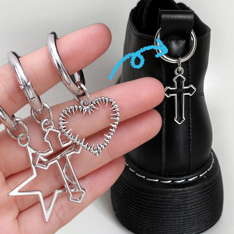 

2PCS Metal Hollow Five-pointed Star Pendant Martin Boots Shoes Buckles Decoration Snap Hook Shoes Accessories Y2K Party Jewelry