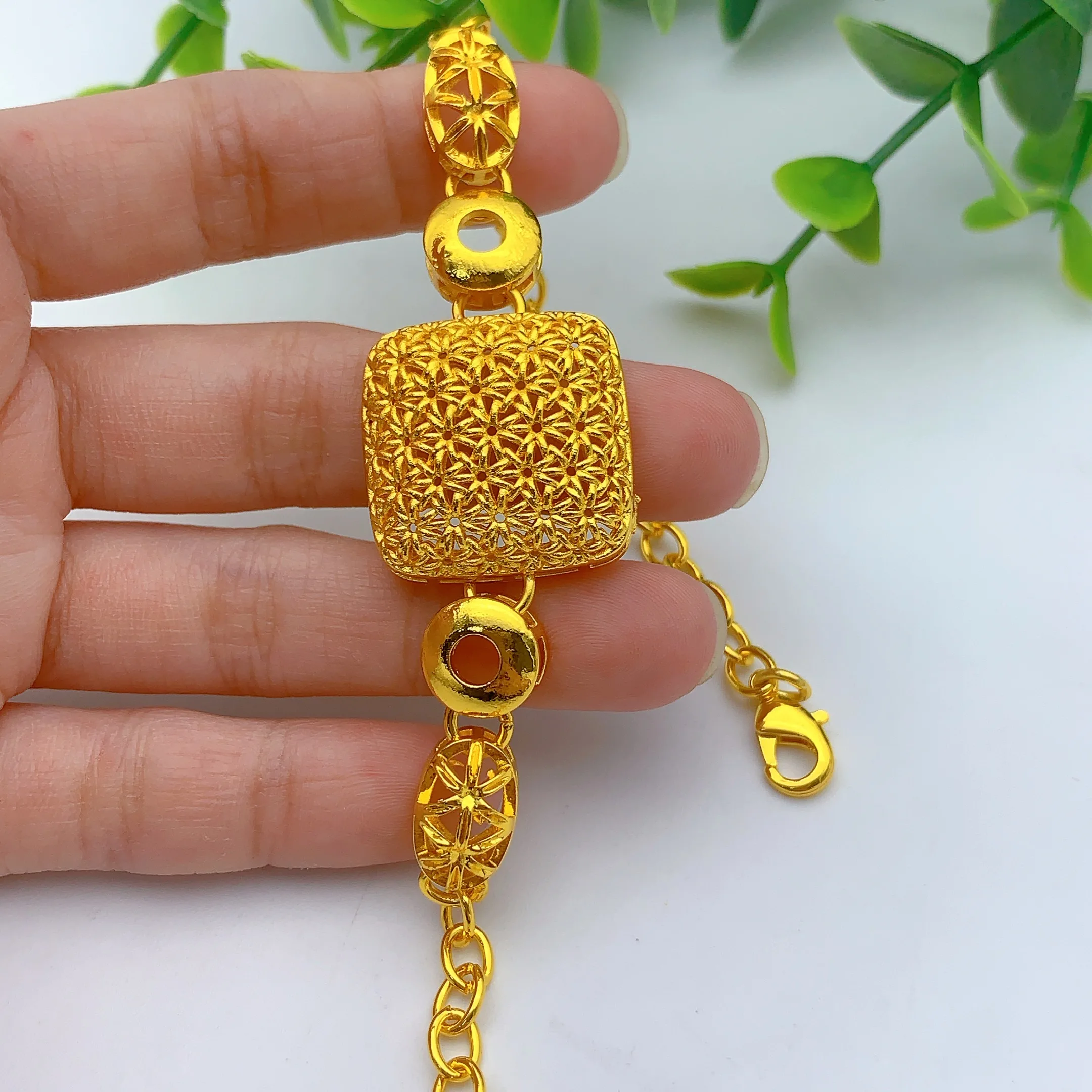 Indian Jewelry Sets For Women Fashion Nigerian 24K Gold Color Square Necklace Earrings Wedding Bracelets Rings Bridal Gift