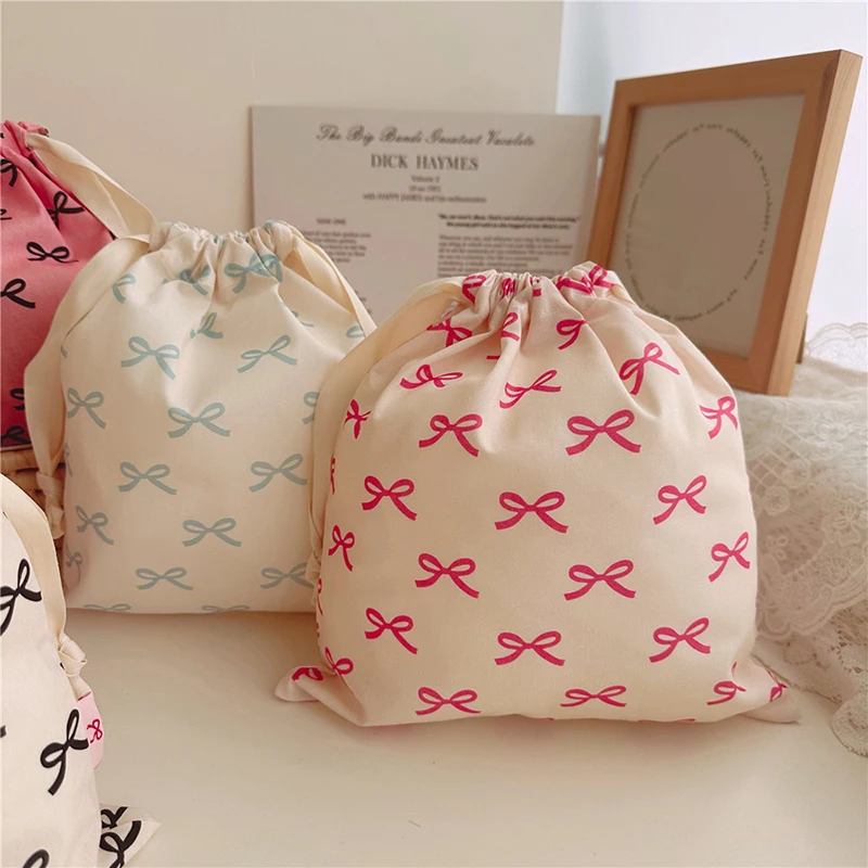 Cute Pink Bowknot Print borsa da viaggio con coulisse per la cura della pelle borsa per il trucco borsa per la conservazione dell\'abbigliamento