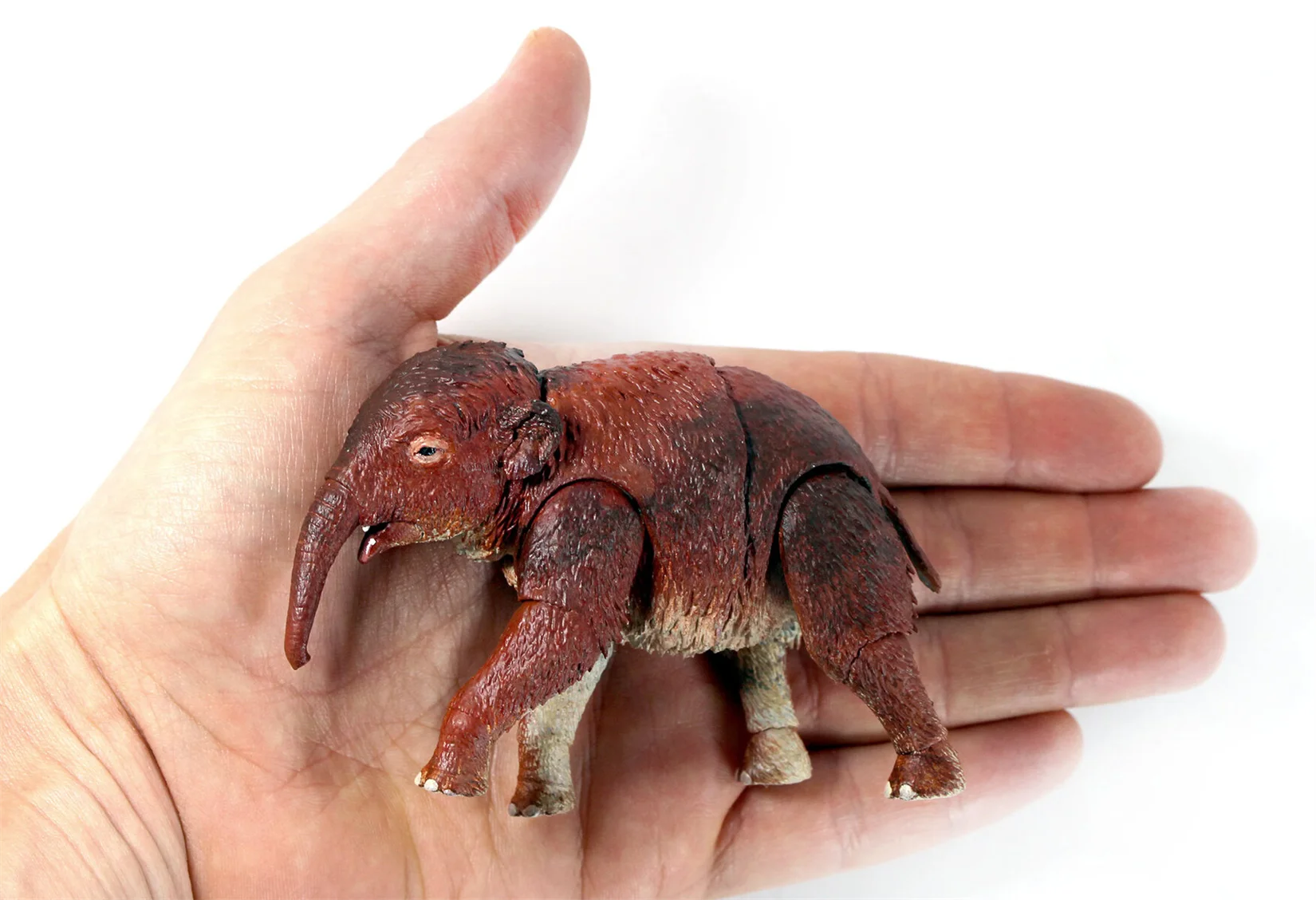 

Модель теленка шерстистого мамонта (малыша) в масштабе 1:18 от студии Beasts of the Mesozoic: реалистичная фигурка животного, декор для сцены, подарок