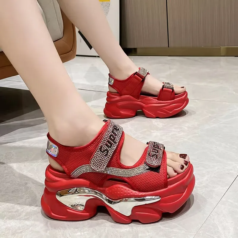 Sandálias de plataforma de peixe para mulheres, saltos altos volumosos, sapatos de cunhas femininas, vermelho, verão, novo