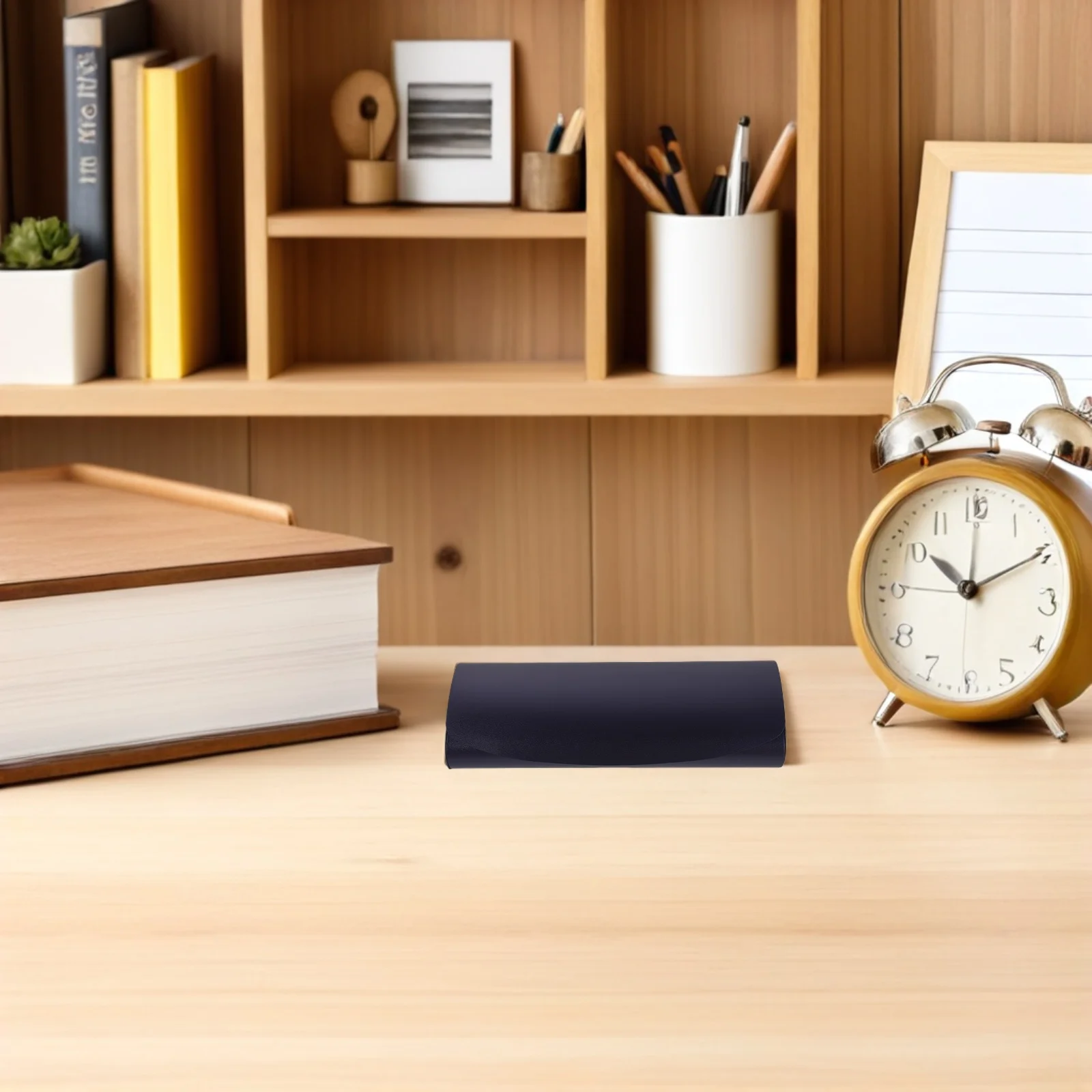 

Slim Aluminium Glasses Case Ultra-Light Hard Shell Metal Eyeglass Holder Portable Travel Protective Spectacles Storage