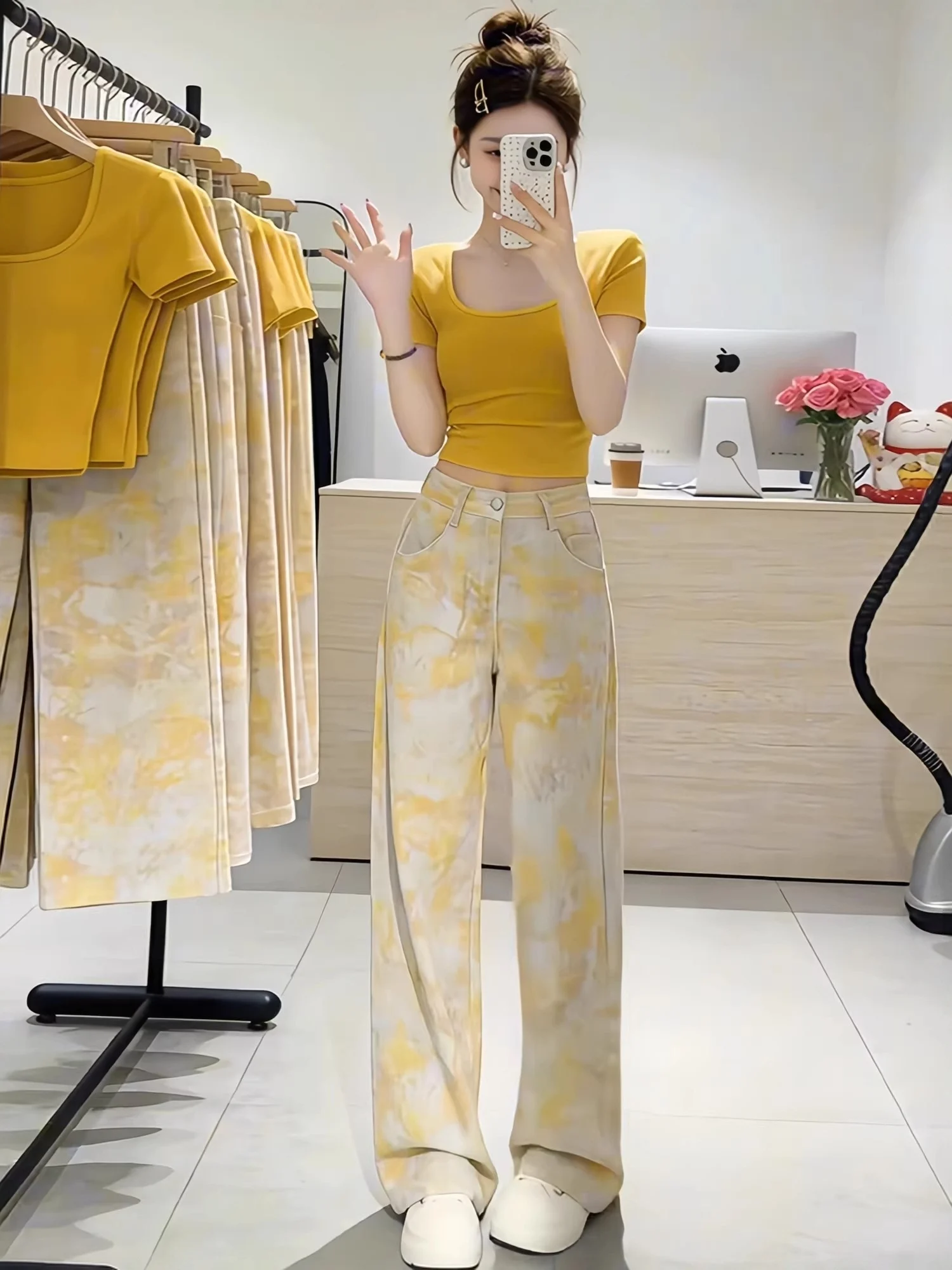 Unique Beautiful Summer T-Shirt And Wide Leg Jeans Two-Piece Set for Women Square Collar Short Sleeve Casual Fashion