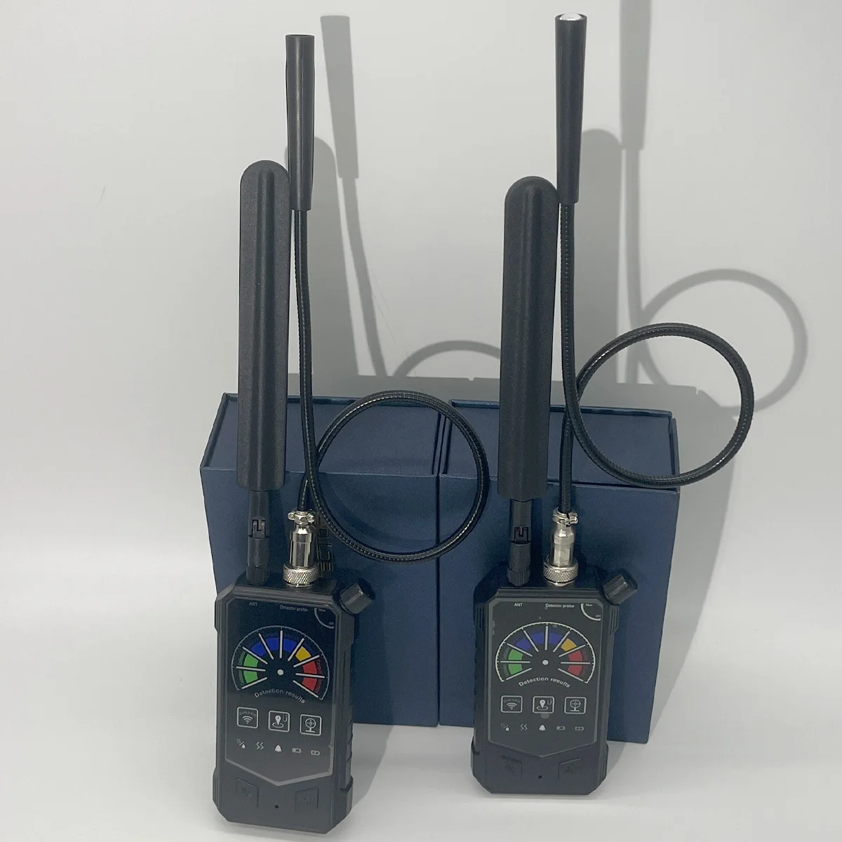 

F009 Антишпионский детектор 3-в-1 с магнитным зондом Поиск скрытой камеры GPS-трекер Детектор Беспроводное обнаружение сигналов