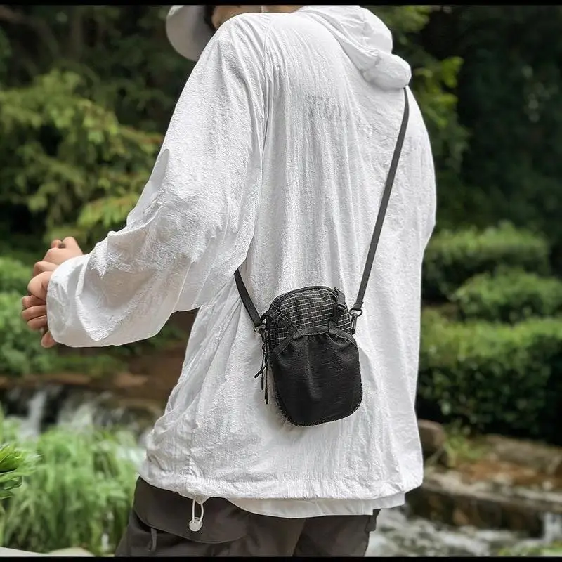 Outdoor-Aufbewahrungstasche mit Schultergurt, Smartphone-Tasche, wasserdichte Wasserflaschentasche für Sport und Wandern, leichtgewichtig – Detail 13