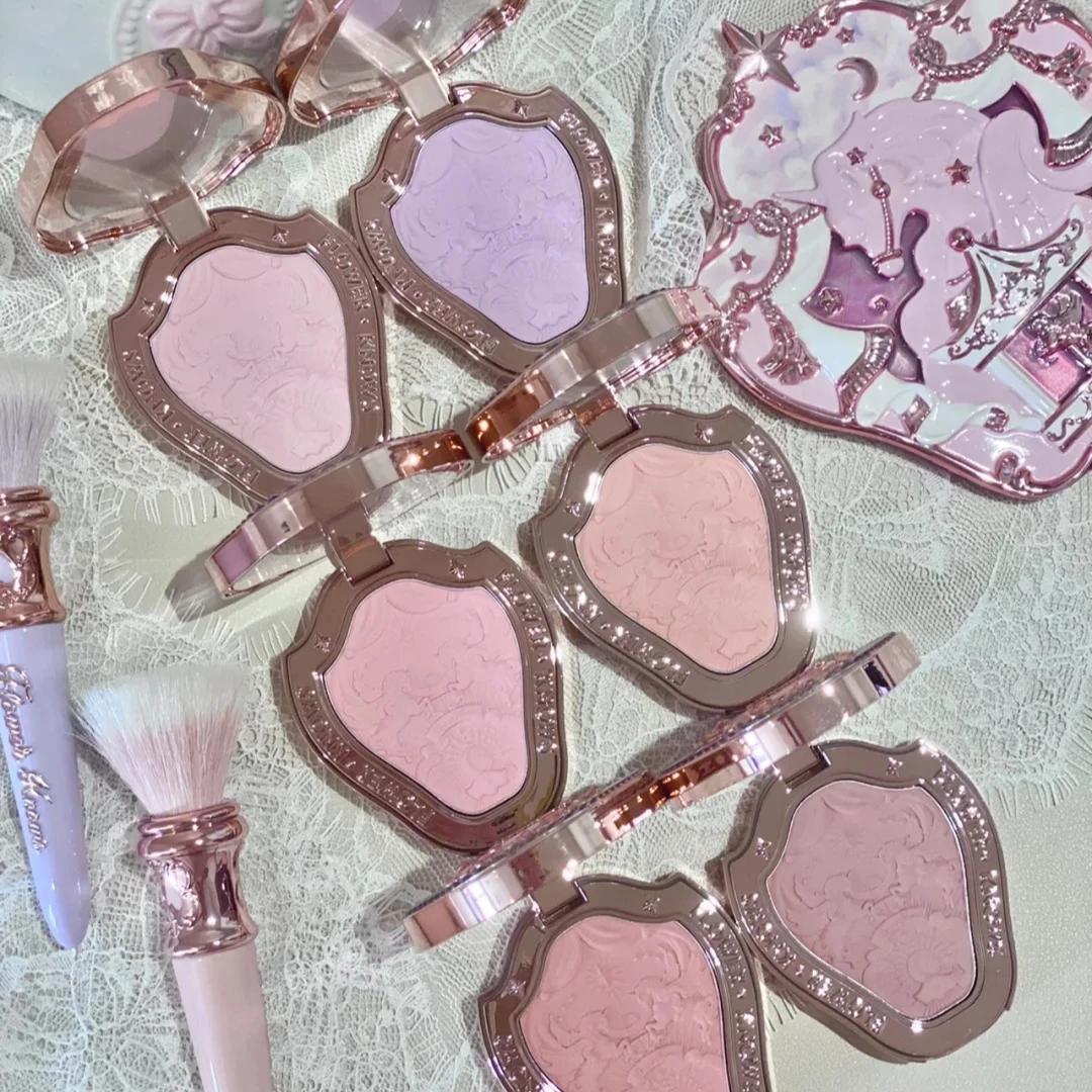 Flower Knows Crystal Clear Graceful and Elegant Unicorn Embossed Blush Natural Cheek Blusher 5g