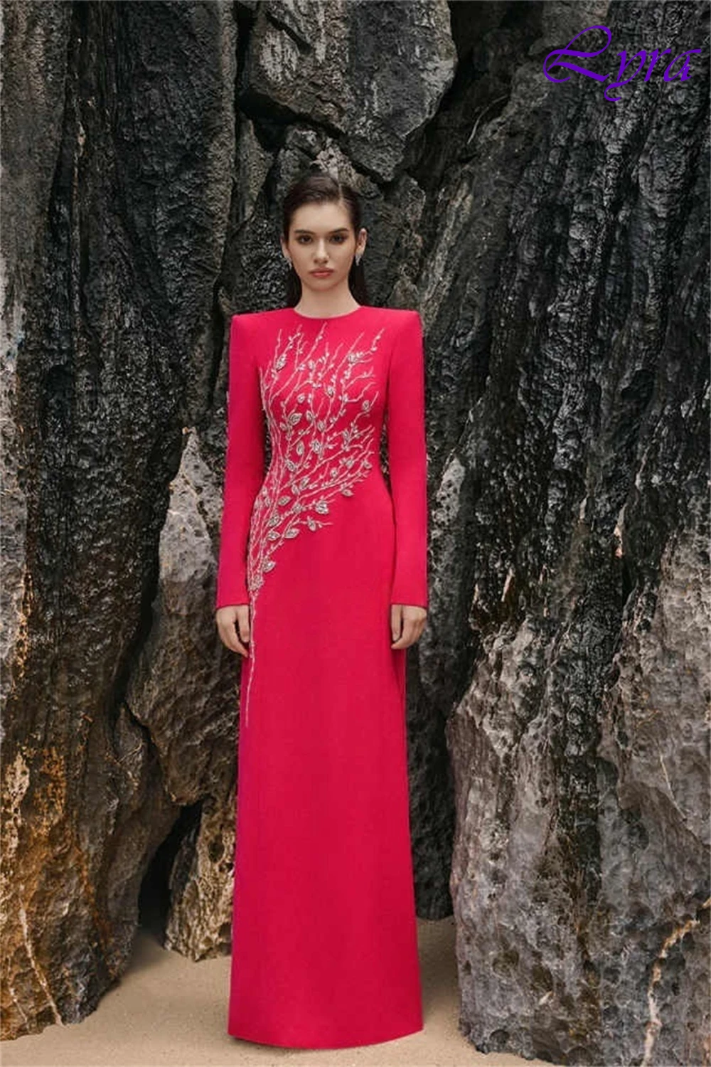 

Customized Red Straight Crew Neck Elegant Evening Dress and Classic Long Sleeves Celebrity Gowns High Quality Party Dress