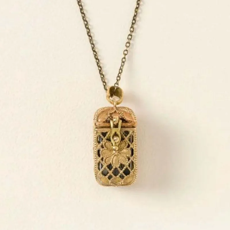 Minimalist Fashion Cross Border Tiny Tarot Deck Necklace Small Tarot Brand Double Side Printing Single Packaging Trendy Dainty