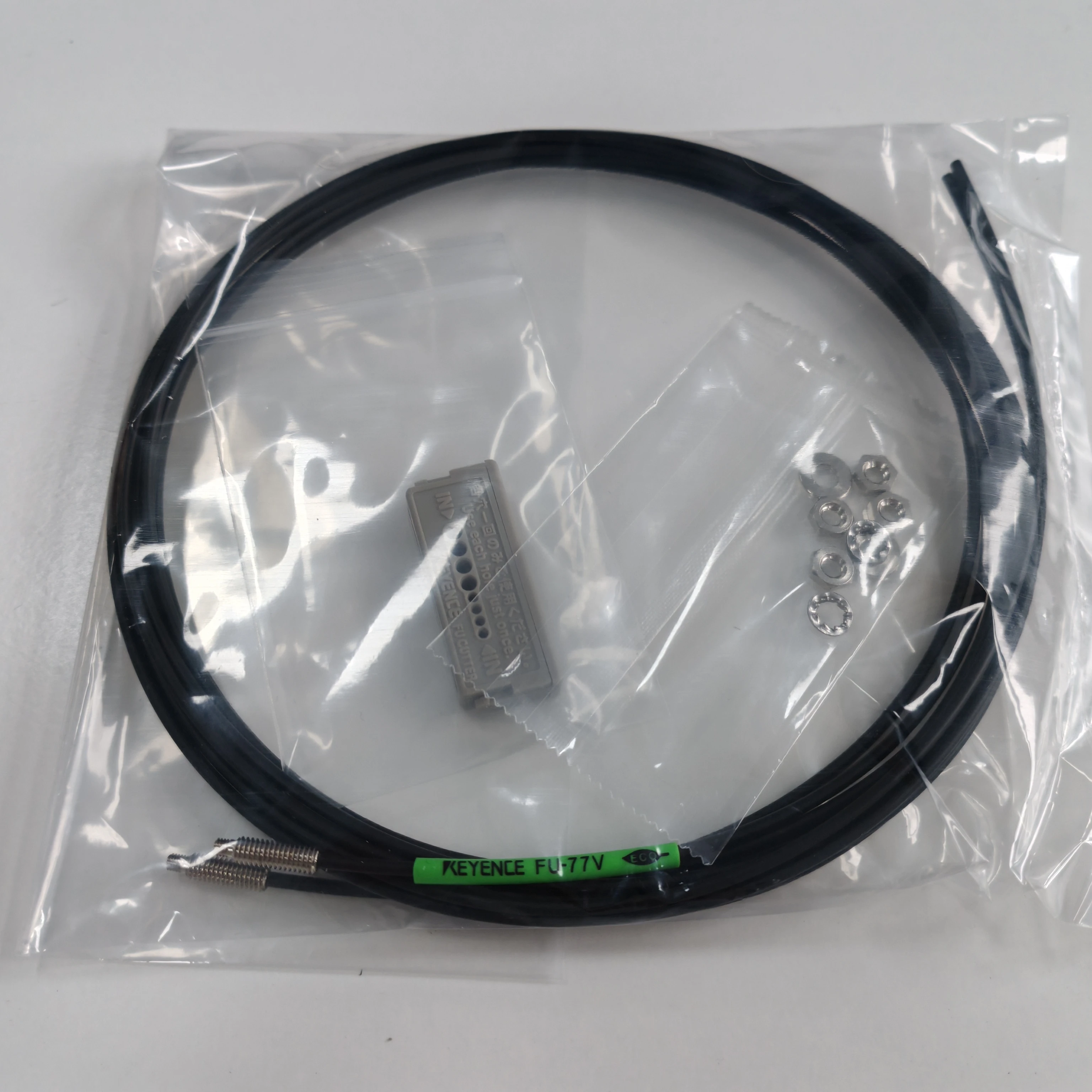 Keyence FU-77V Comp…