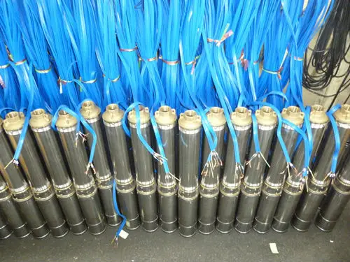 2025Farm Иригационный водяной насос для сельскохозяйственного орошения Погружной насос для глубокой скважины 3 дюйма