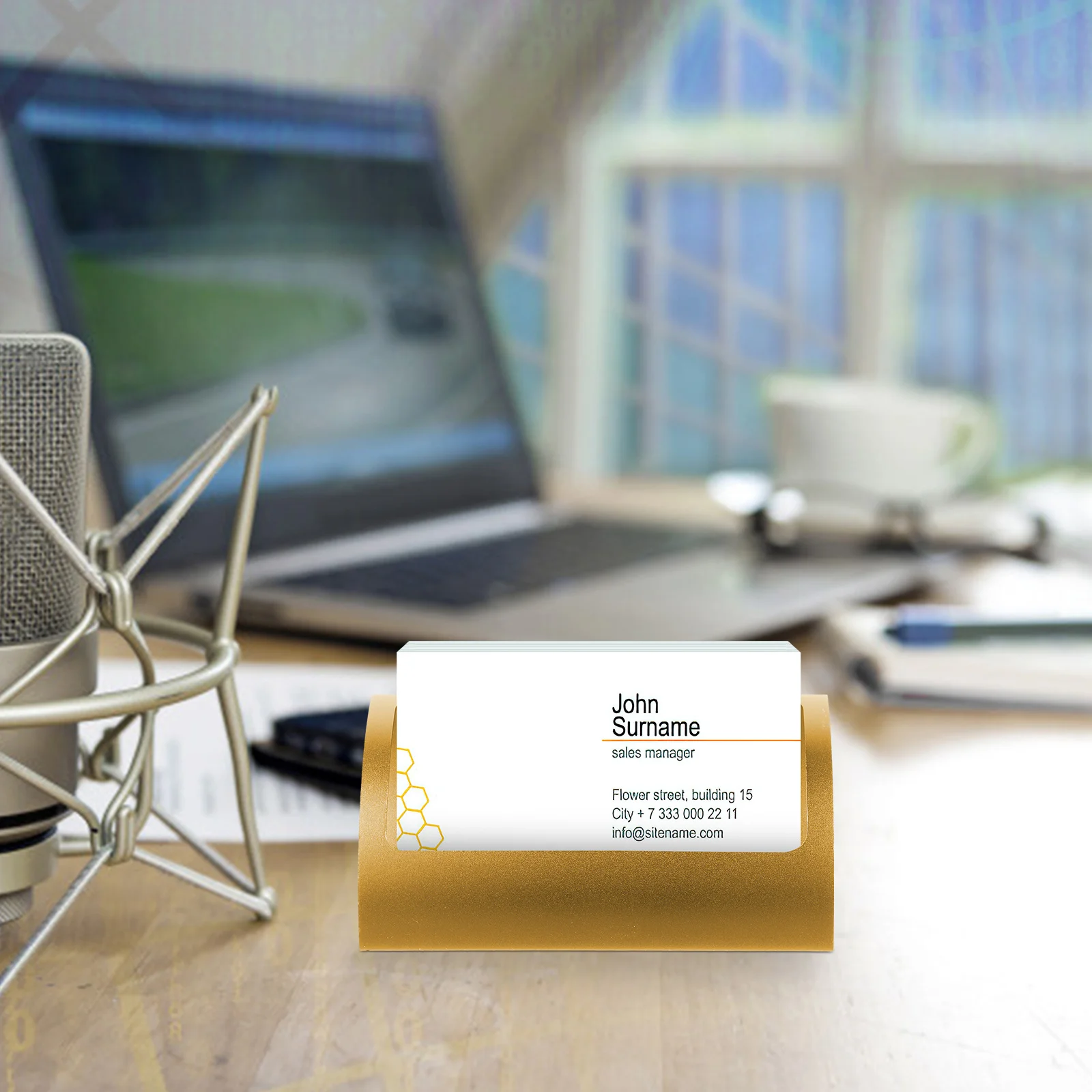 

Cardholder Business Card Organizer Aluminum Alloy Sturdy Simple Design Upscale Polished Surface Office Desk Professional Visitor