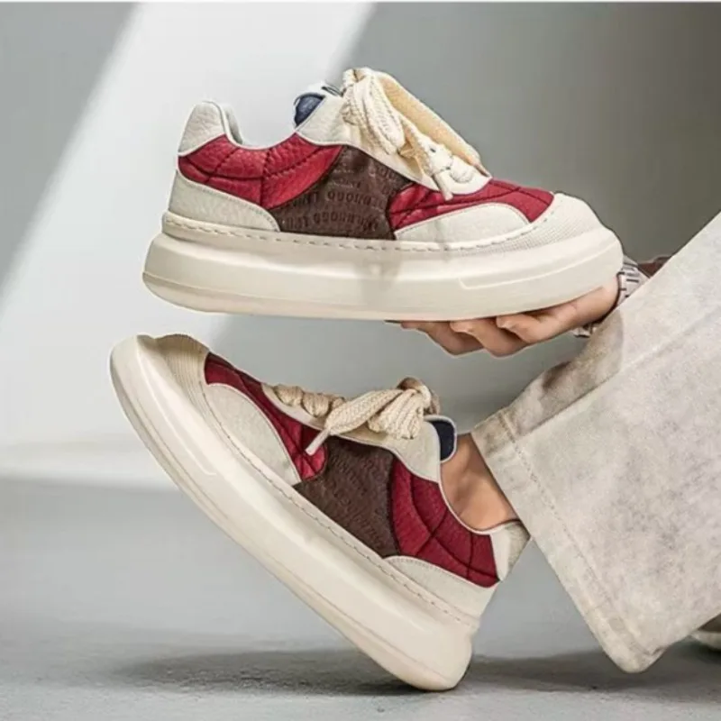 

Высококачественная повседневная обувь с ультратонкой и мягкой подошвой, подходящая для походов и альпинизма, удобные кроссовки для бега.