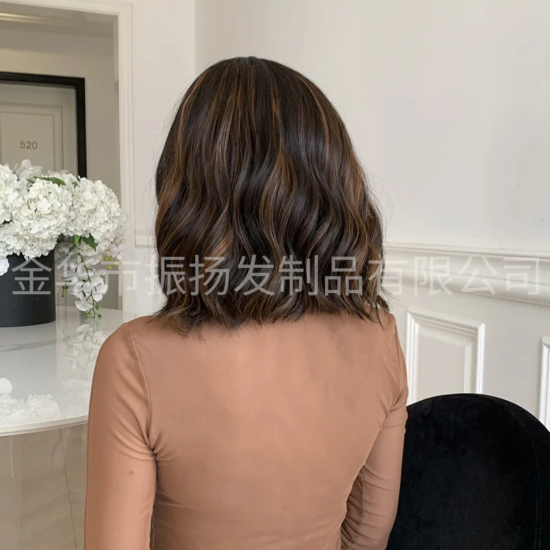 Women's wig bangs, water wave pattern, synthetic fiber, black mixed with brown