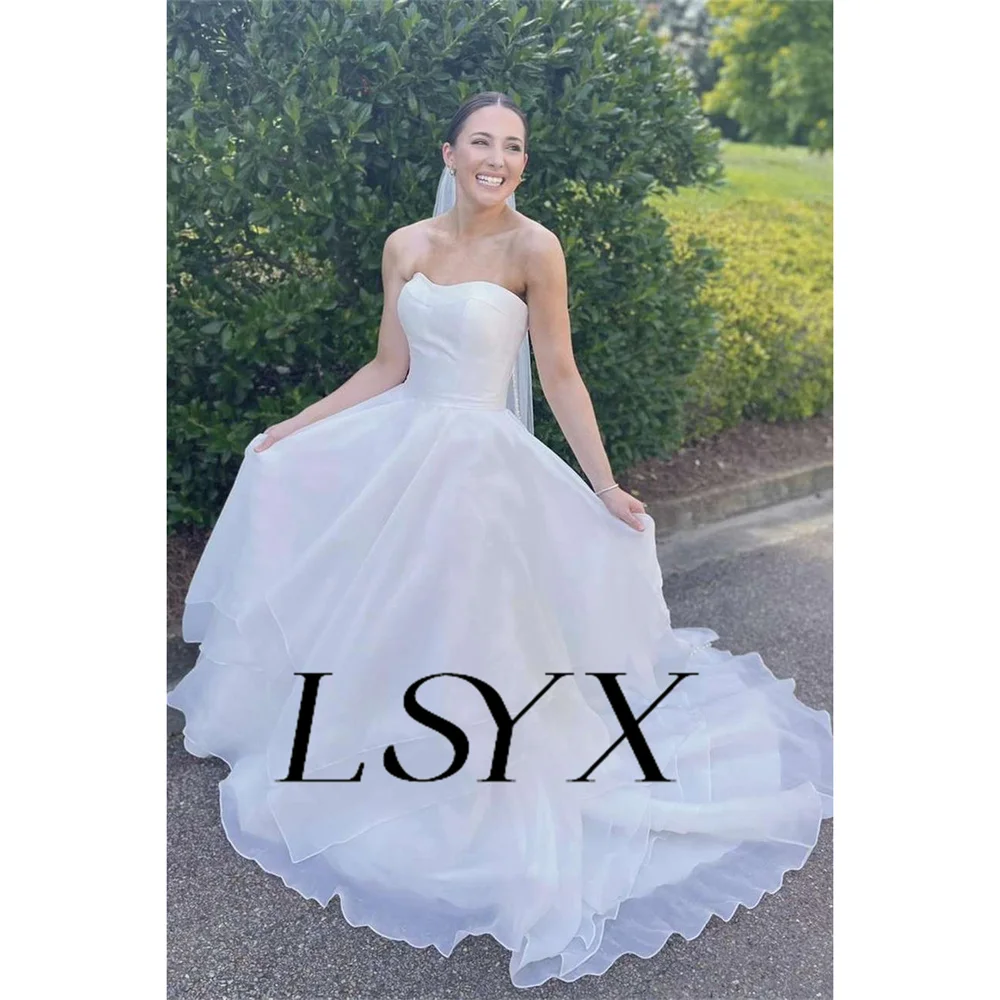 LSYX Sleeveless Strapless Tiered Organza A-Line Wedding Dress Elegant Ziper Back Floor Length Bridal Gown Custom Made