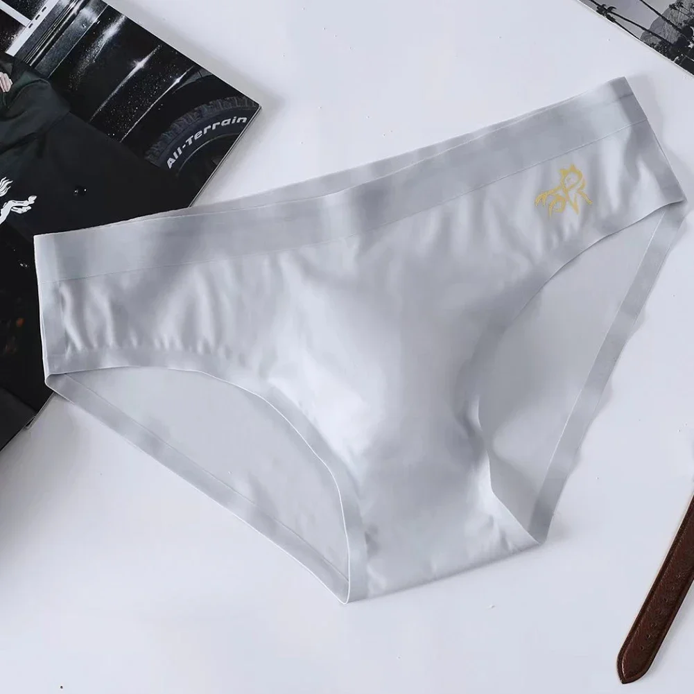 Summer Men's Ice Silk Briefs Seamless Quick-dry Underwear for Men Daily Underwear Middle Waist Solid Sexy U Convex Pouch Panties