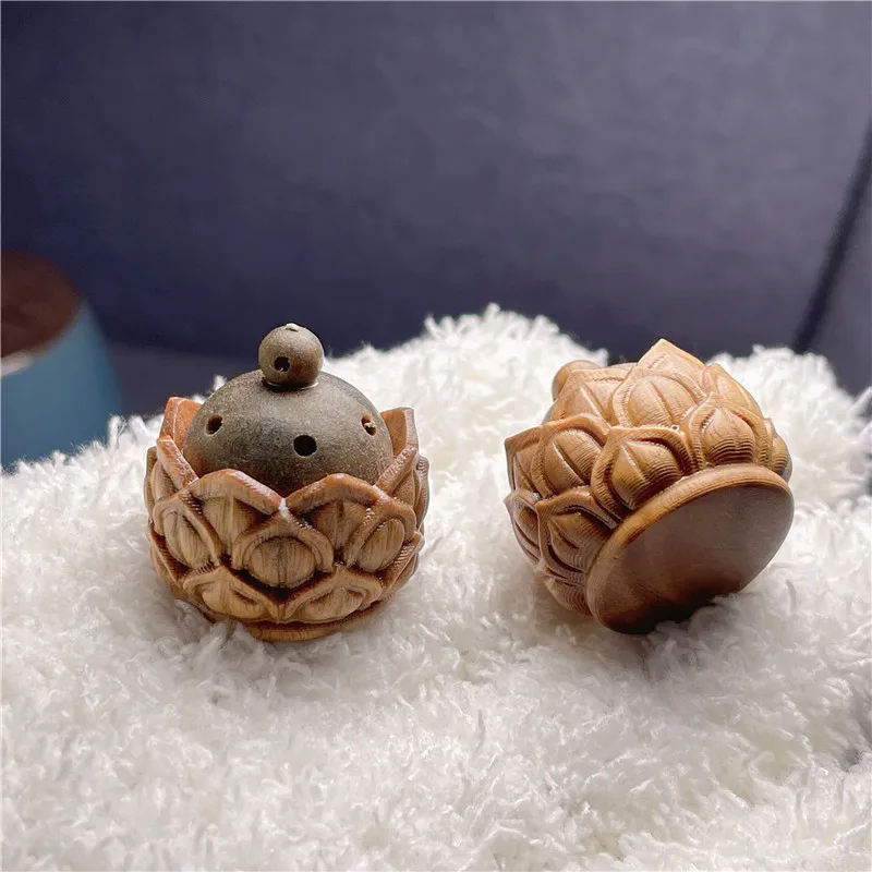 Natural Wood Perfume Bottle Incense Expanding Mini Sandalwood Portable Sealed Jar Pendant Pomander Container Medicine Pill Box