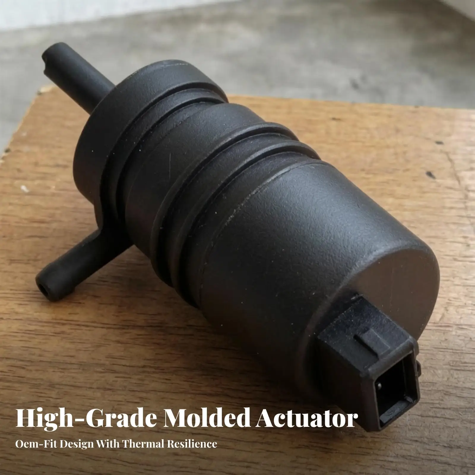 Auto Windshield Washer Pump 12V Water Spray Motor Replacement with Grommet for Vehicle Cleaning Fluid Reservoir