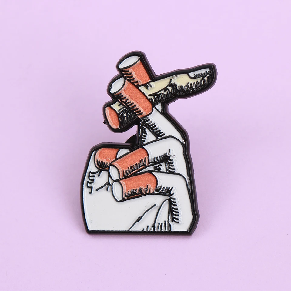 Punk fumar mano esmalte Metal divertido solapa Pins broches insignias mochila accesorios de ropa joyería al por mayor regalo para amigos