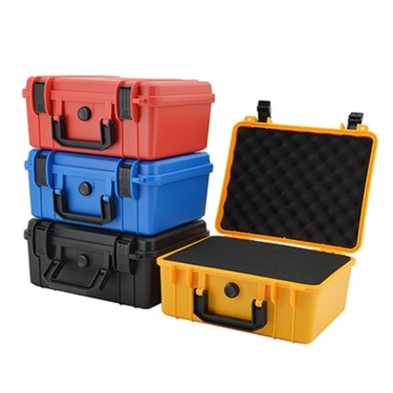 

Plastic Design Plastic Toolbox Set