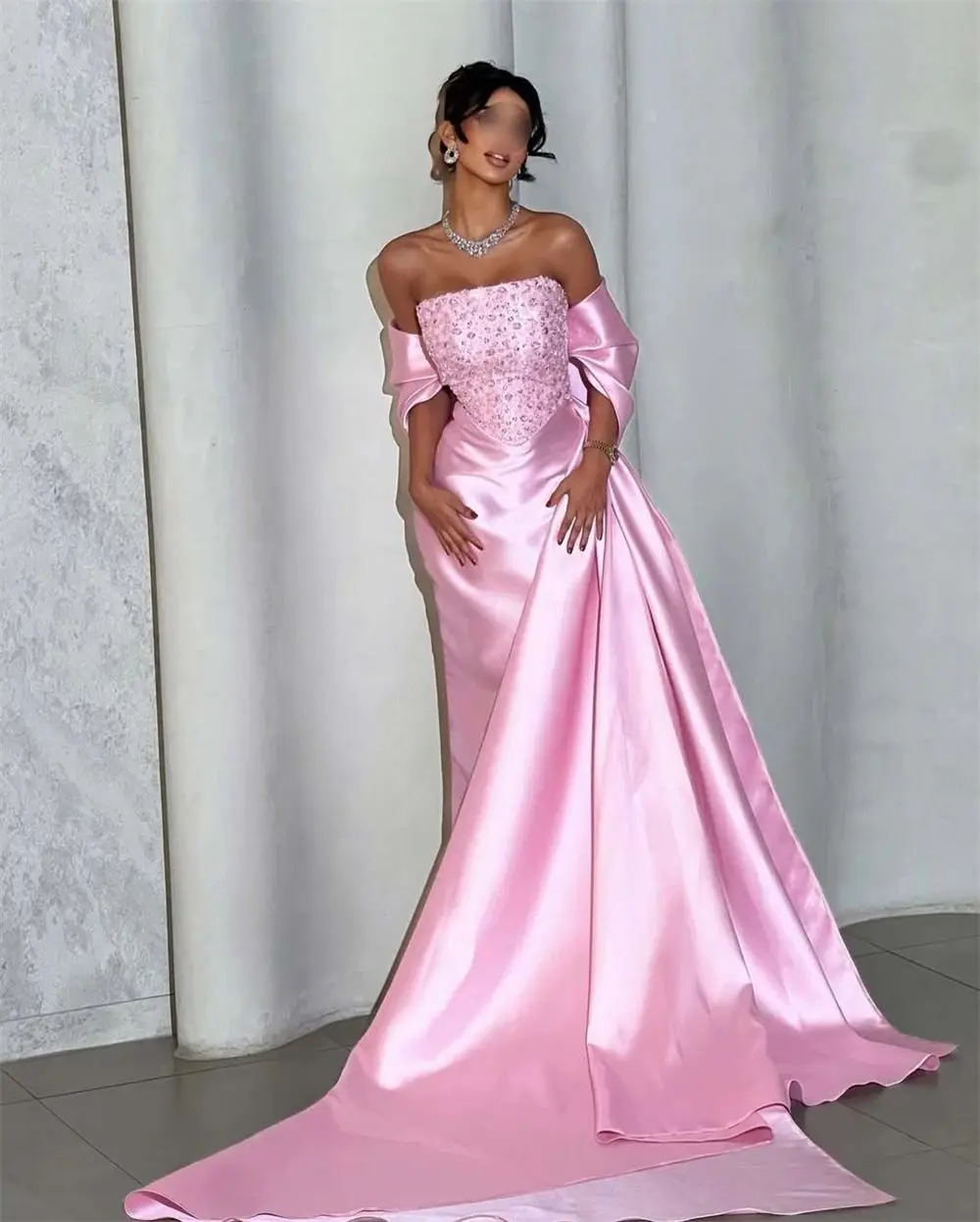 Customized Modern Style Pleat Sequined Straight Strapless Long Dresses Bespoke Occasion Evening Fashion Exquisite Gowns