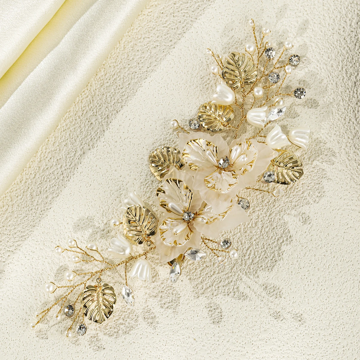 Flower Leaf Pearl Crystal Hair Clip Luxury Bridal Wedding Headpiece Acrylic Bridal Barrettes Hair Ornament Jewelry