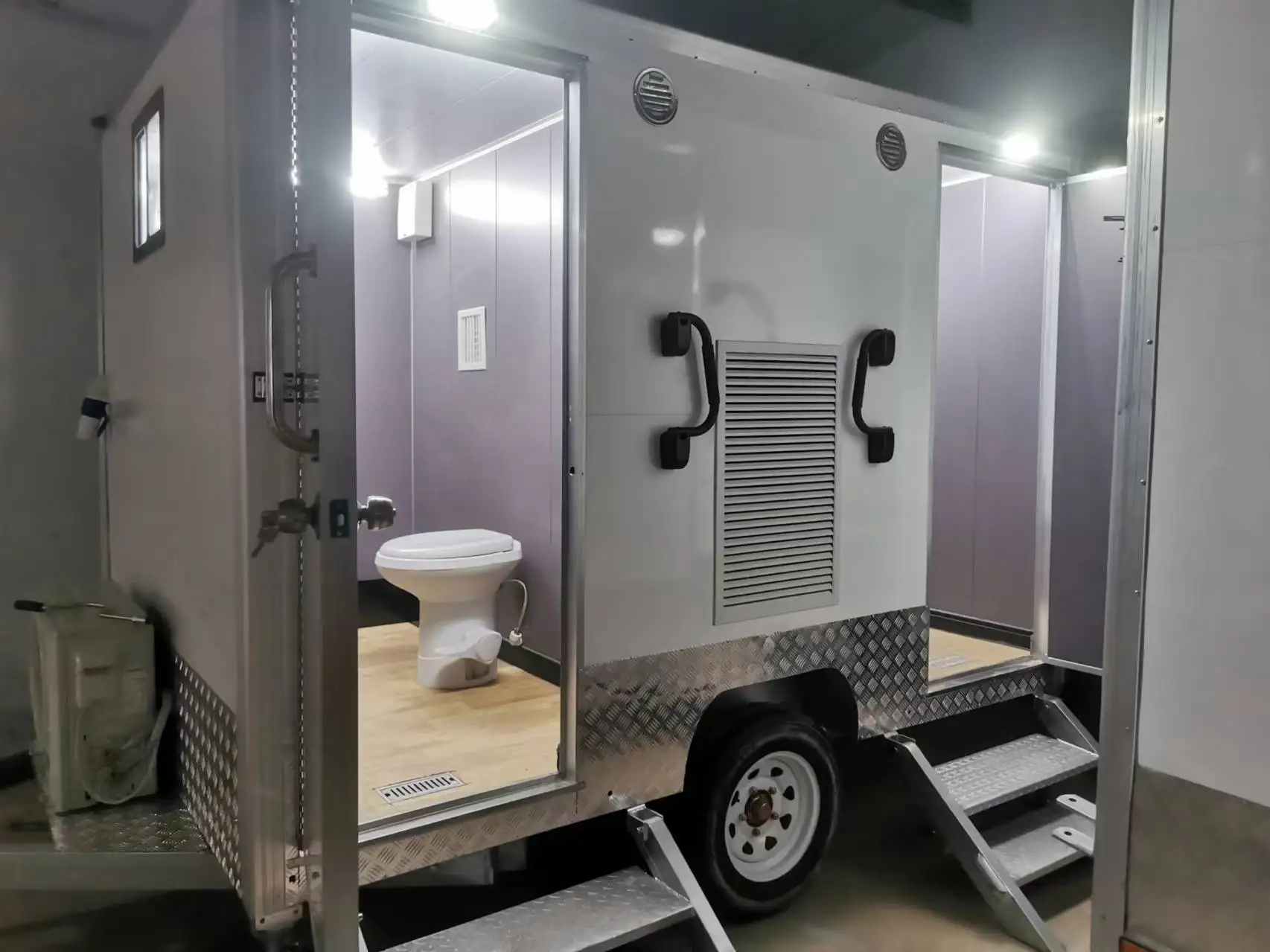 3.6m Portable Toilet Trailer with 2 Doors 2-Stall Mobile Restroom Galvanized Sheet Eco-Friendly & Durable