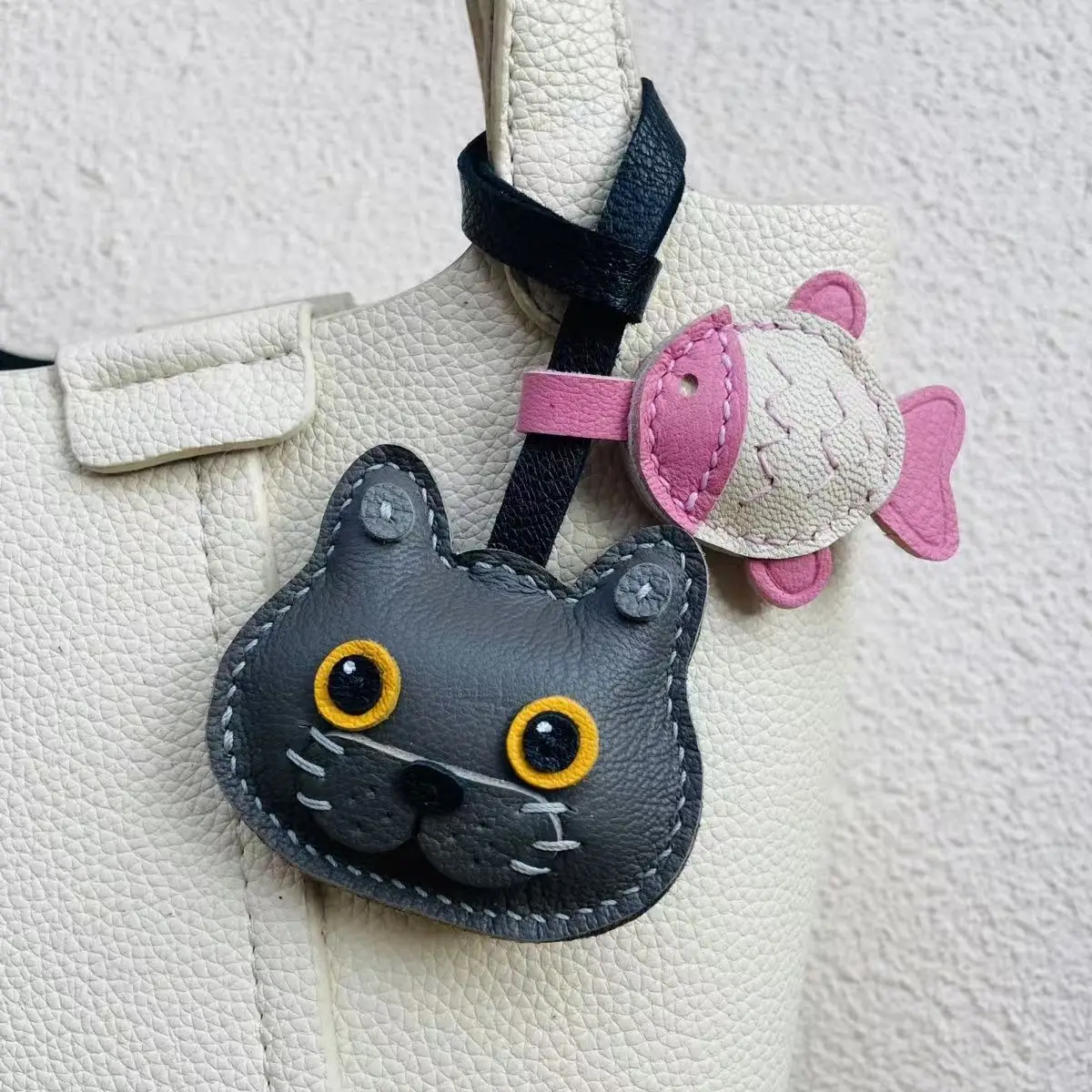 

Handmade Grey Sheepskin Leather Cat Keychain - Cute Kitty Bag Charm, Genuine Leather Purse Accessory Gift for Women