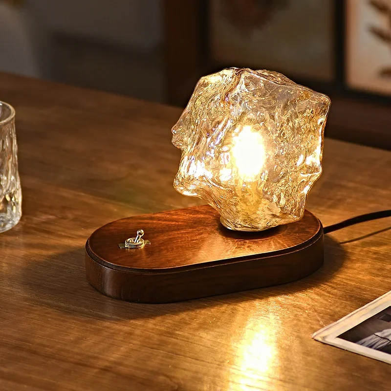 

Table Lamps LED Japanese Retro Walnut Color Bedroom Bedside Designer Living Room Sofa Atmosphere Study Decoration Energy-saving