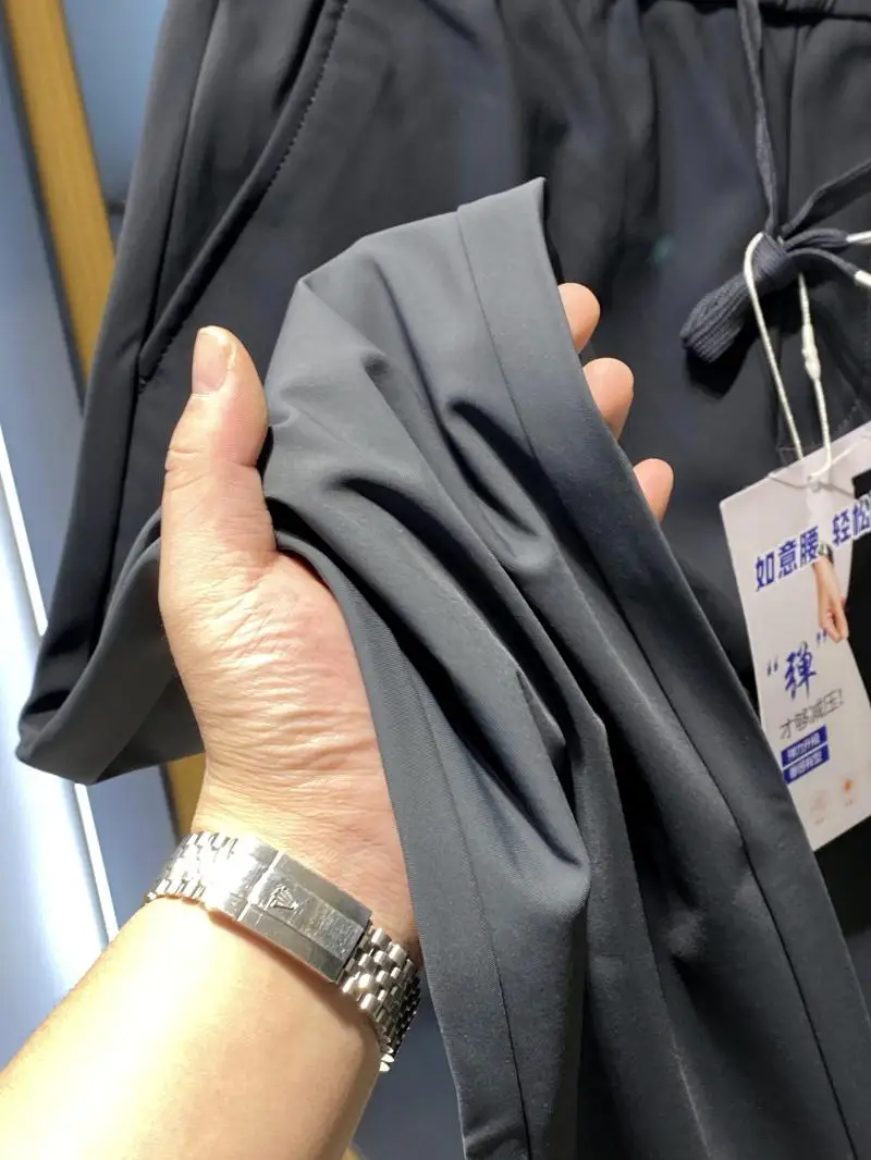 

Comfortable Straight Leg Casual Pants Men's Elastic Waist Loose Fit Spring 2025 Pure Color Versatile Casual Trousers