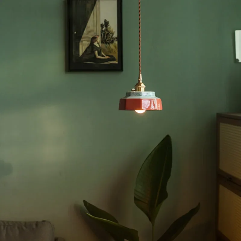 2026 خمر قلادة LED ضوء اليد اللوحة السيراميك قلادة نحاسية مصباح Hanglamp للديكور المنزل غرفة المعيشة الطعام
