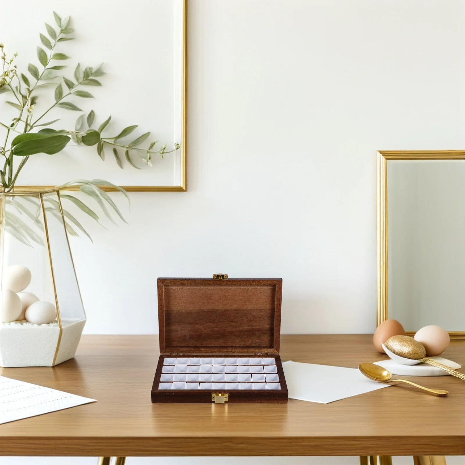 

1Set Wooden Watercolor Pigment Box 36-Grid Portable Compact Design Outdoor Painting Palette Case Artists Students