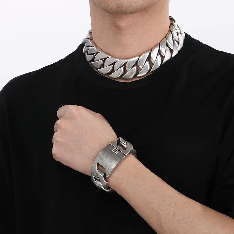 

32mm 26mm Heavy Punk Matte Brush Curb Cuban Chain Necklace Men Women Hiphop 18K Gold Color Stainless Steel Choker Jewelry